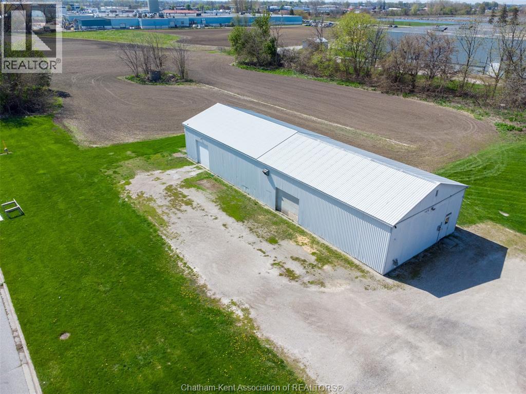136 HERITAGE ROAD, Chatham, Ontario