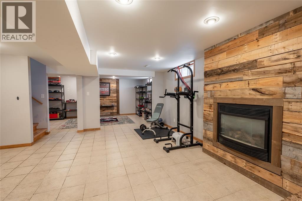 601 Lakeshore Road, Sarnia, Ontario  N7V 2S8 - Photo 25 - 25028948