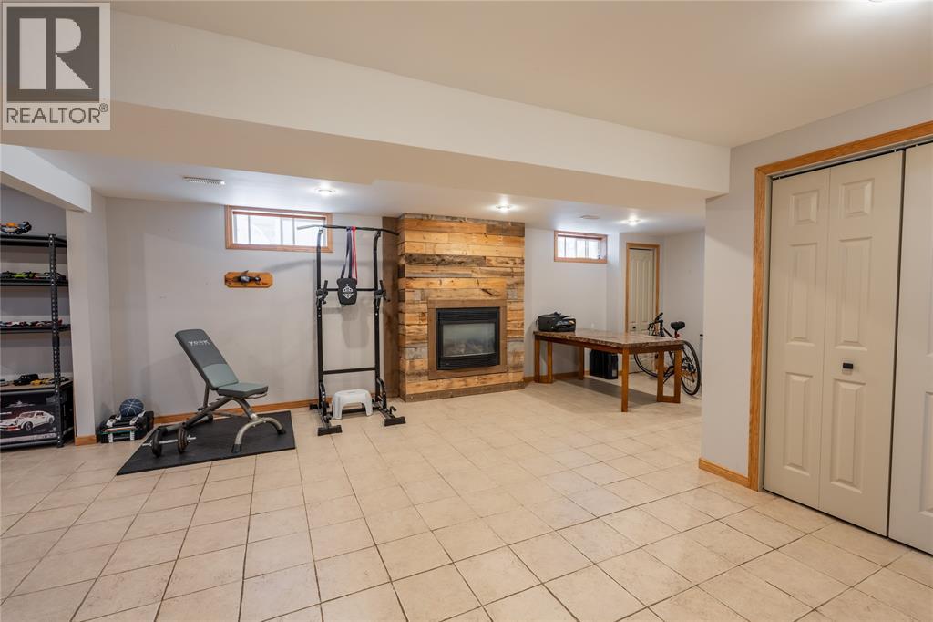 601 Lakeshore Road, Sarnia, Ontario  N7V 2S8 - Photo 26 - 25028948