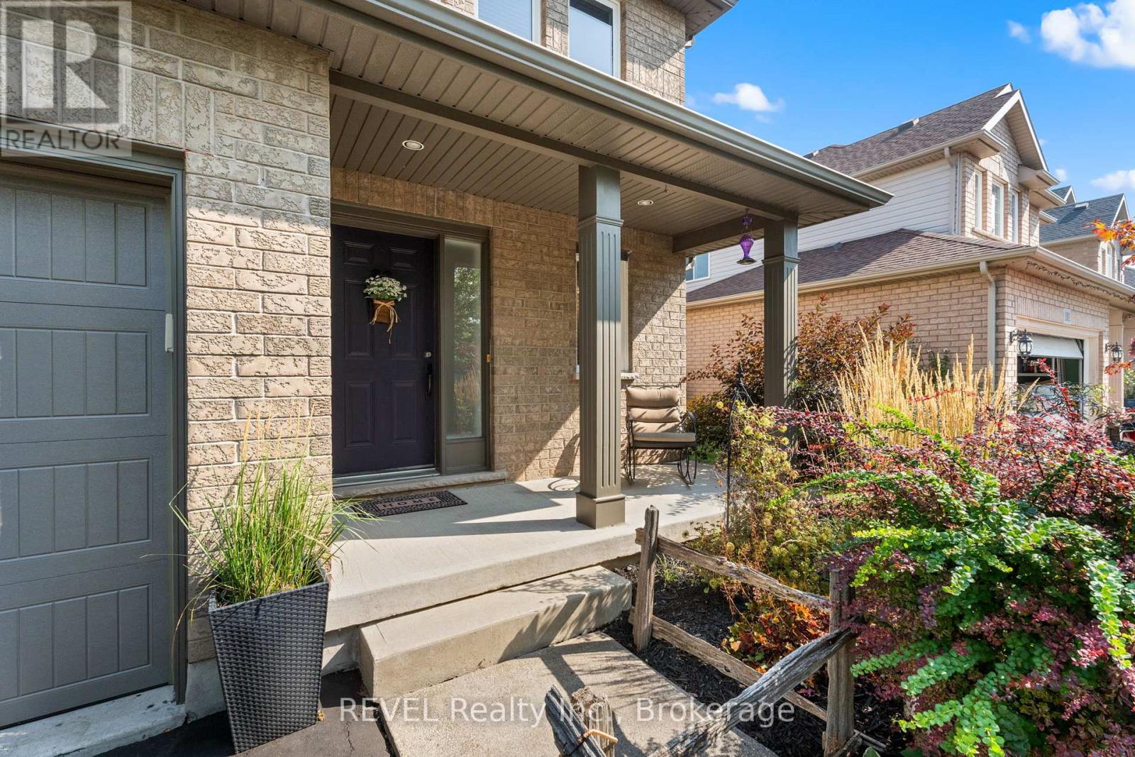 99 Loretta Drive, Niagara-On-The-Lake, Ontario  L0S 1T0 - Photo 3 - X13118702