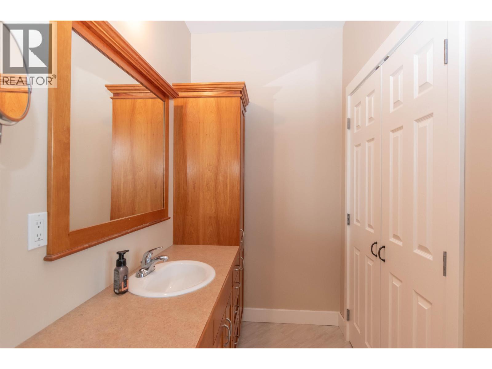 8020 Hislop Road, Telkwa, British Columbia  V0J 2X1 - Photo 20 - R3122795