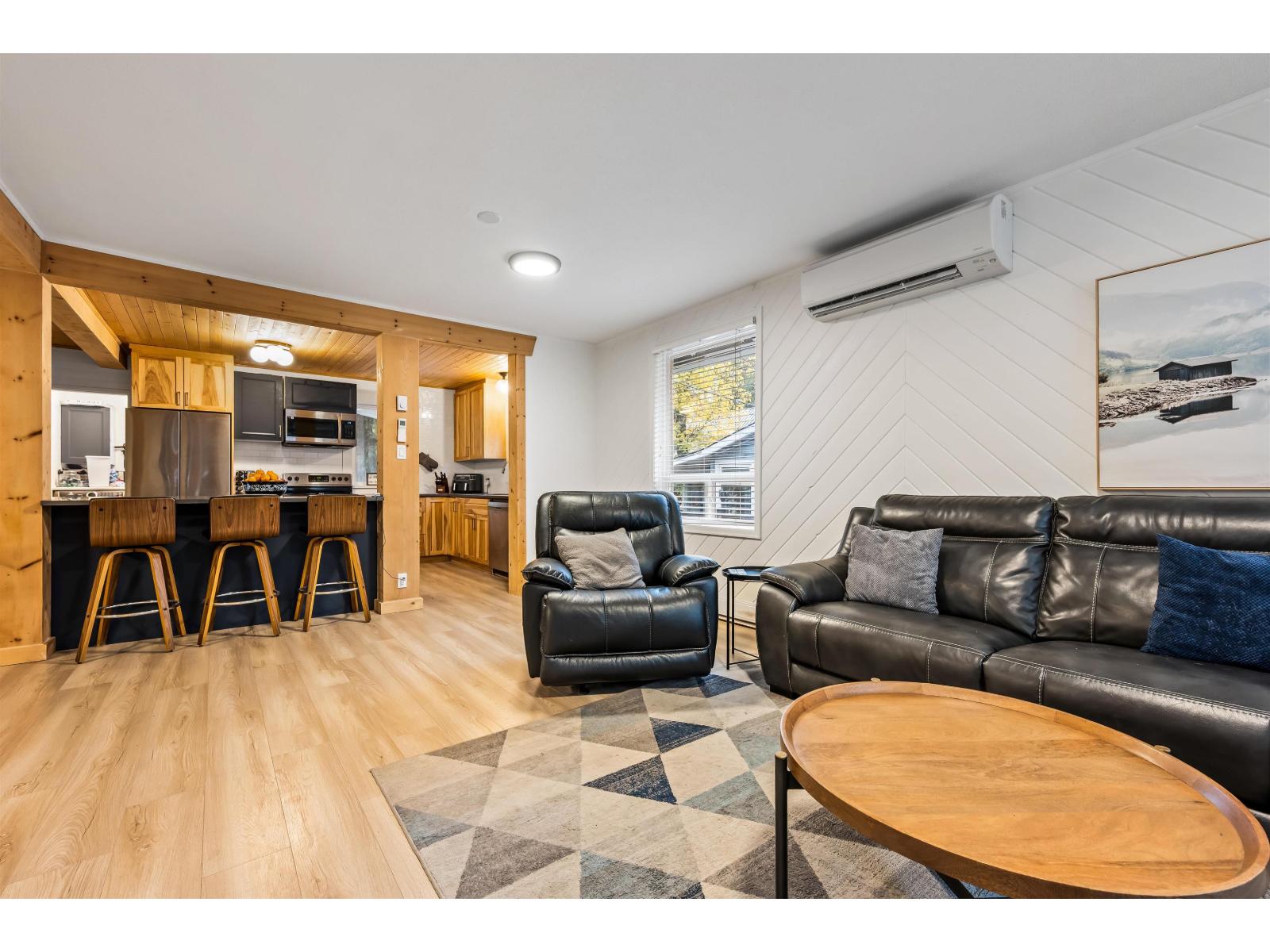 275 Fir Street, Cultus Lake North, Cultus Lake, British Columbia V2R 4Y5 - Photo 4 - R3094920