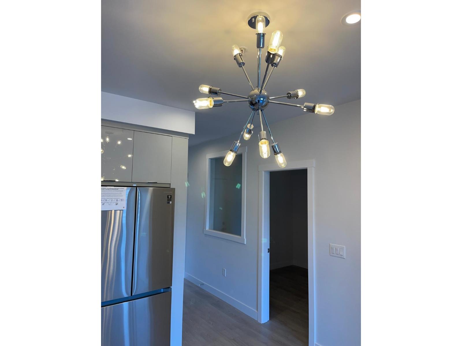 209 14438 72 Avenue, Surrey, British Columbia  V3S 0B6 - Photo 3 - R3122009