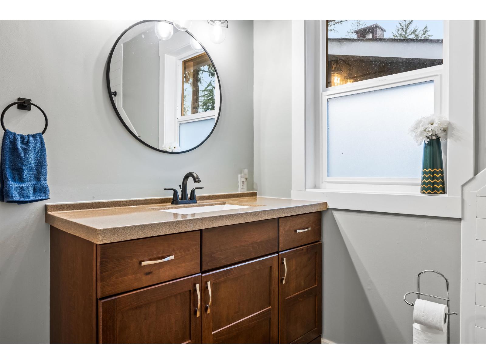 275 Fir Street, Cultus Lake North, Cultus Lake, British Columbia V2R 4Y5 - Photo 17 - R3094920