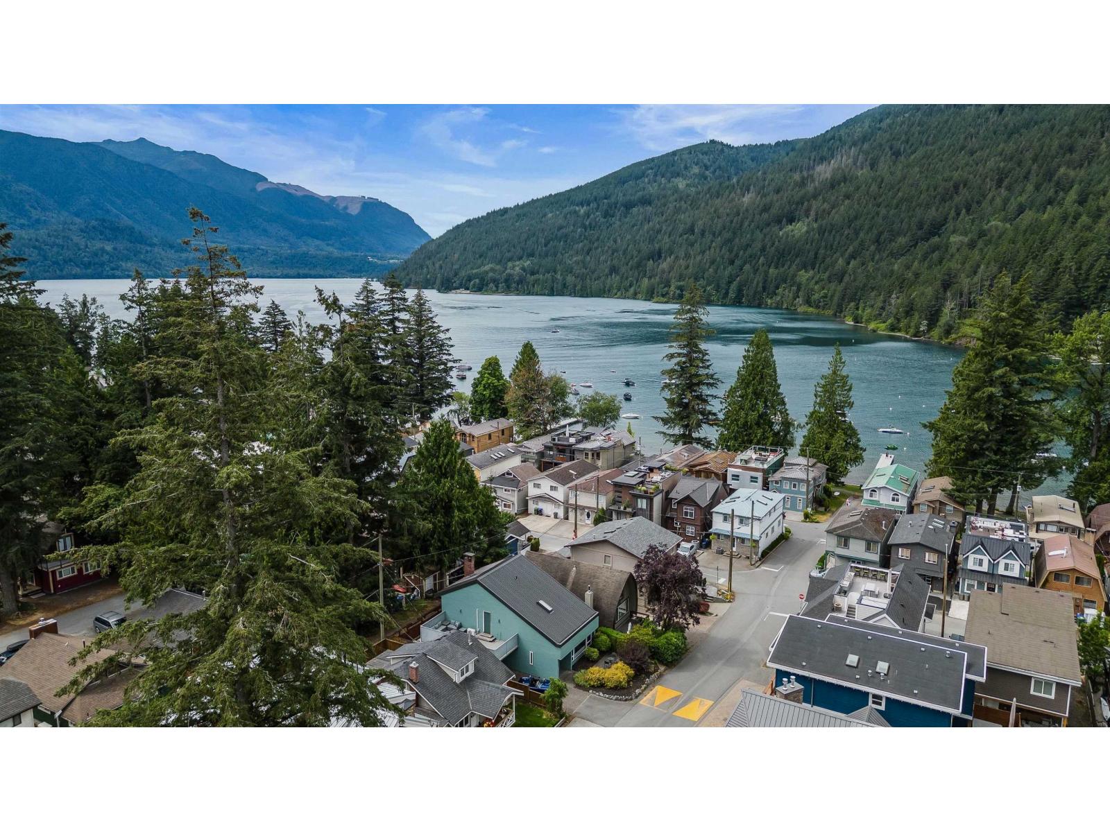 275 Fir Street, Cultus Lake North, Cultus Lake, British Columbia V2R 4Y5 - Photo 31 - R3094920