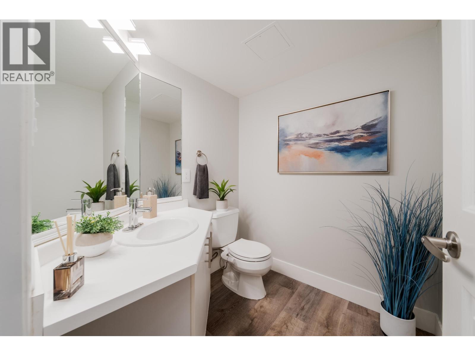 203 408 Lonsdale Avenue, North Vancouver, British Columbia  V7M 2G5 - Photo 15 - R3121995