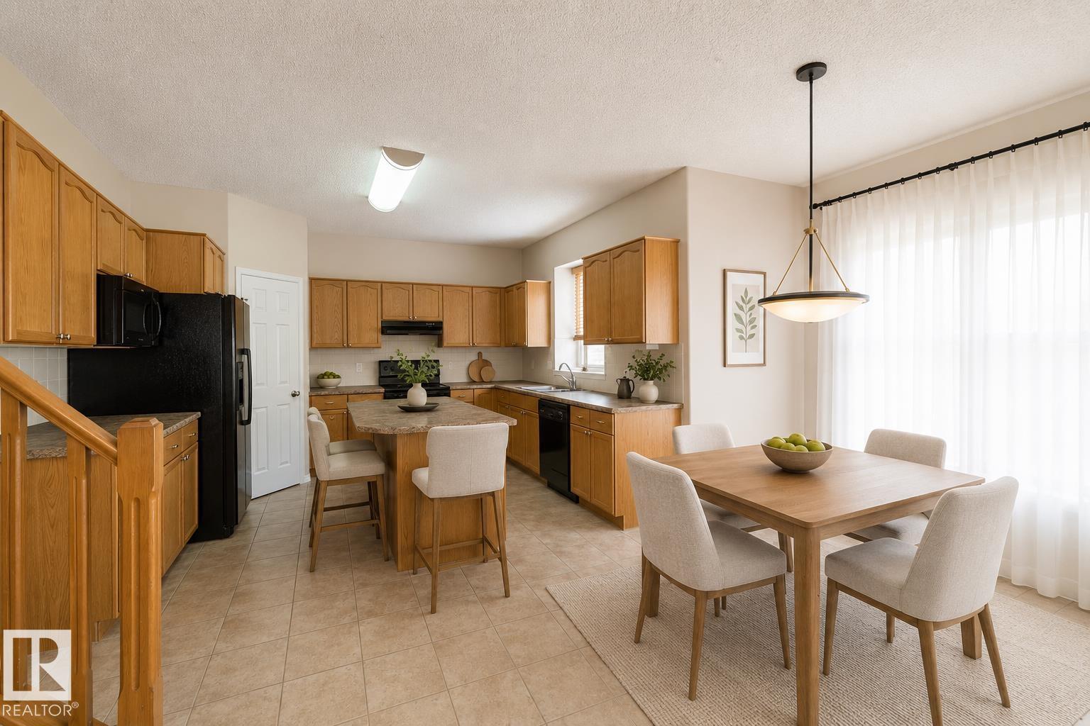 243 Hilliard Green Gr Nw, Edmonton, Alberta  T6R 3G5 - Photo 7 - E4485953