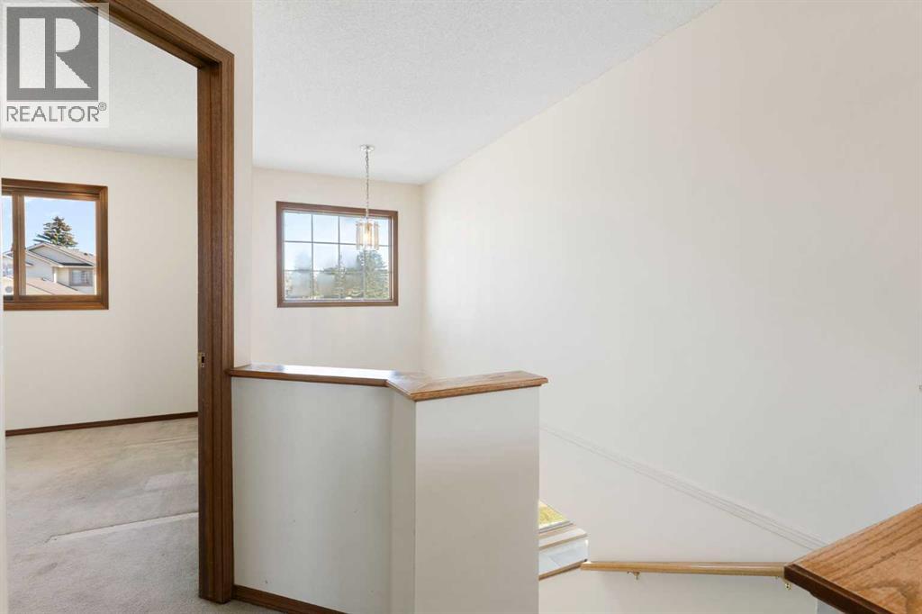 190 Hawkville Close NW, Calgary, Alberta  T3G 3N6 - Photo 21 - A2306691