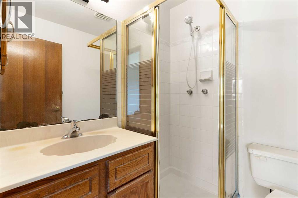190 Hawkville Close NW, Calgary, Alberta  T3G 3N6 - Photo 32 - A2306691