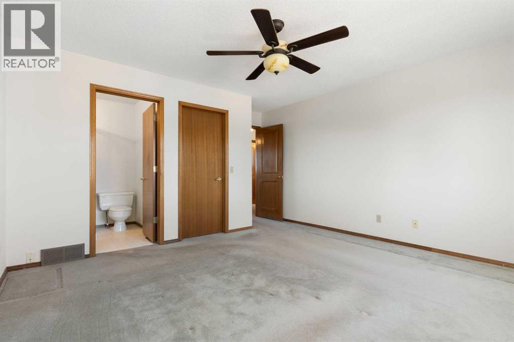 190 Hawkville Close NW, Calgary, Alberta  T3G 3N6 - Photo 31 - A2306691