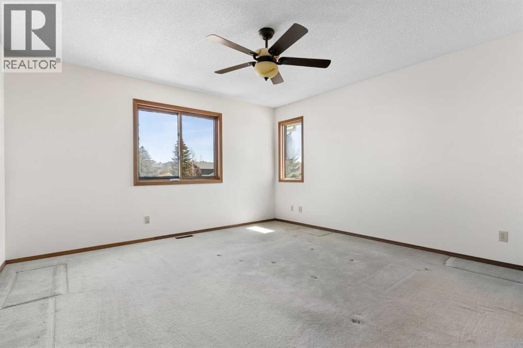 190 Hawkville Close NW, Calgary, Alberta  T3G 3N6 - Photo 30 - A2306691