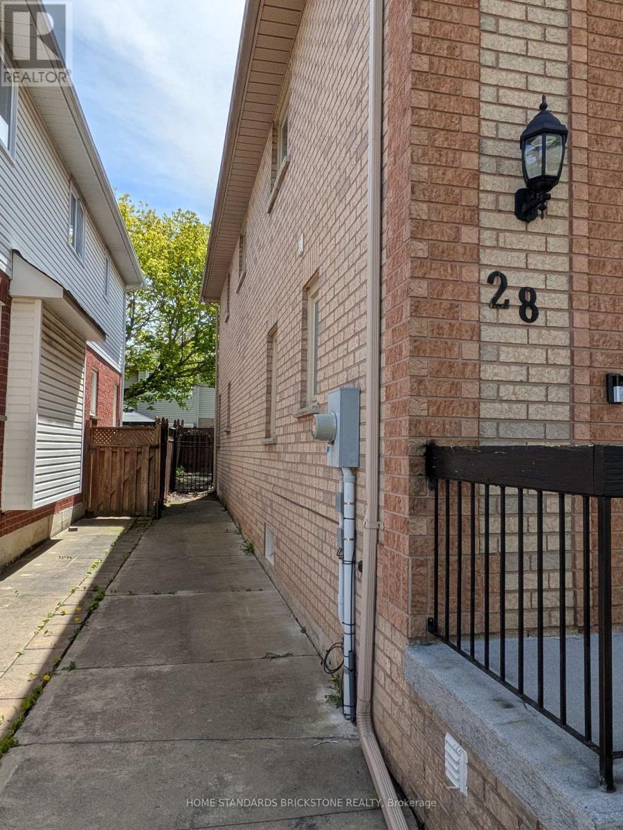 28 Brookhurst Crescent, Hamilton, Ontario  L0R 2H3 - Photo 39 - X13114036