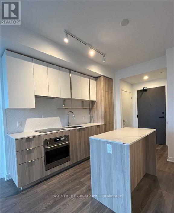 1305 - 15 Holmes Avenue, Toronto, Ontario  M2N 0L4 - Photo 2 - C13118644