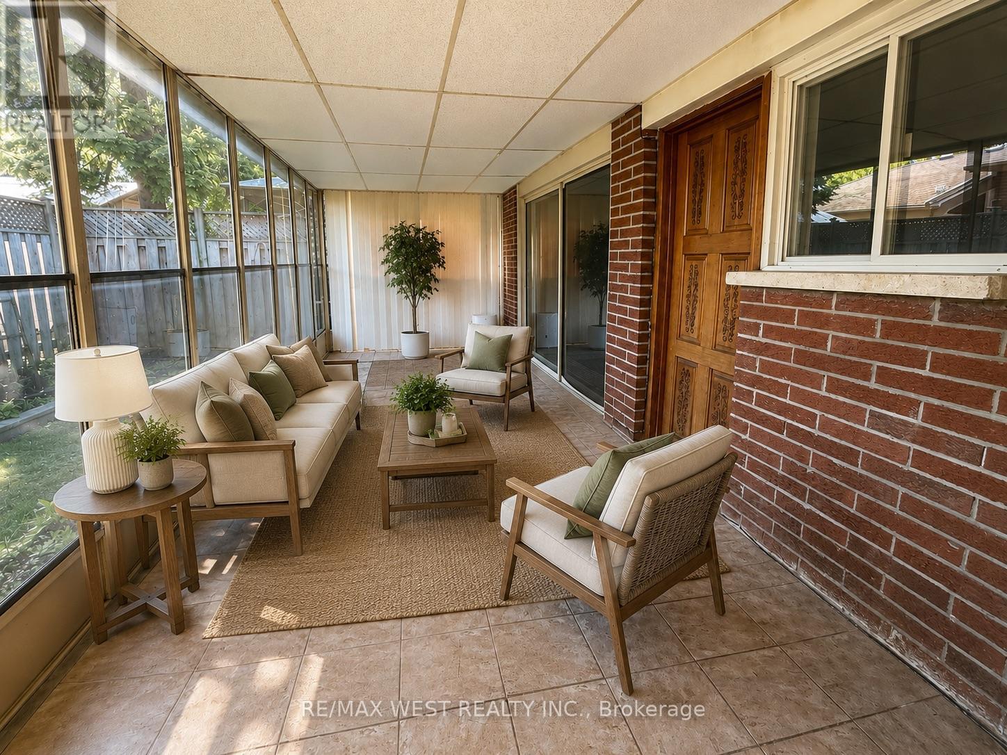 2 Lisburn Crescent, Toronto, Ontario  M2J 2Z5 - Photo 11 - C13118664
