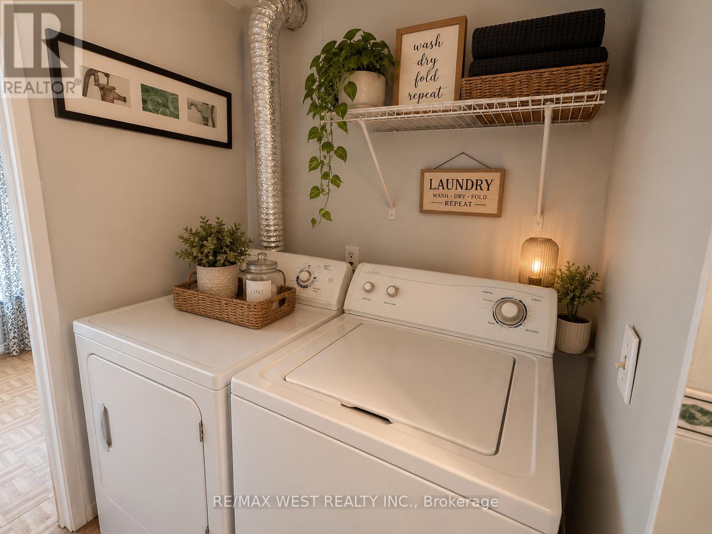 2 Lisburn Crescent, Toronto, Ontario  M2J 2Z5 - Photo 15 - C13118664