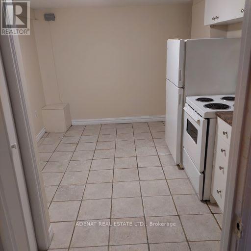 Bach - 146 Fairholme Avenue, Toronto, Ontario  M6B 2X2 - Photo 4 - C13118694