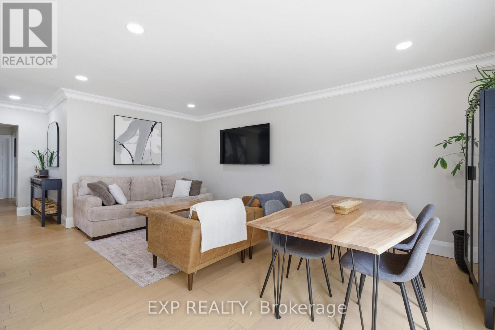 21 Canzone Drive, Toronto, Ontario  M1K 5A1 - Photo 13 - E13118616