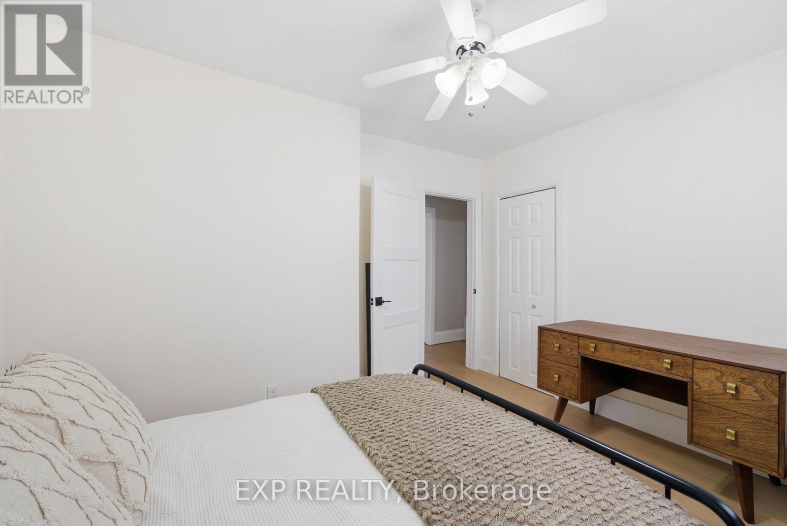 21 Canzone Drive, Toronto, Ontario  M1K 5A1 - Photo 17 - E13118616