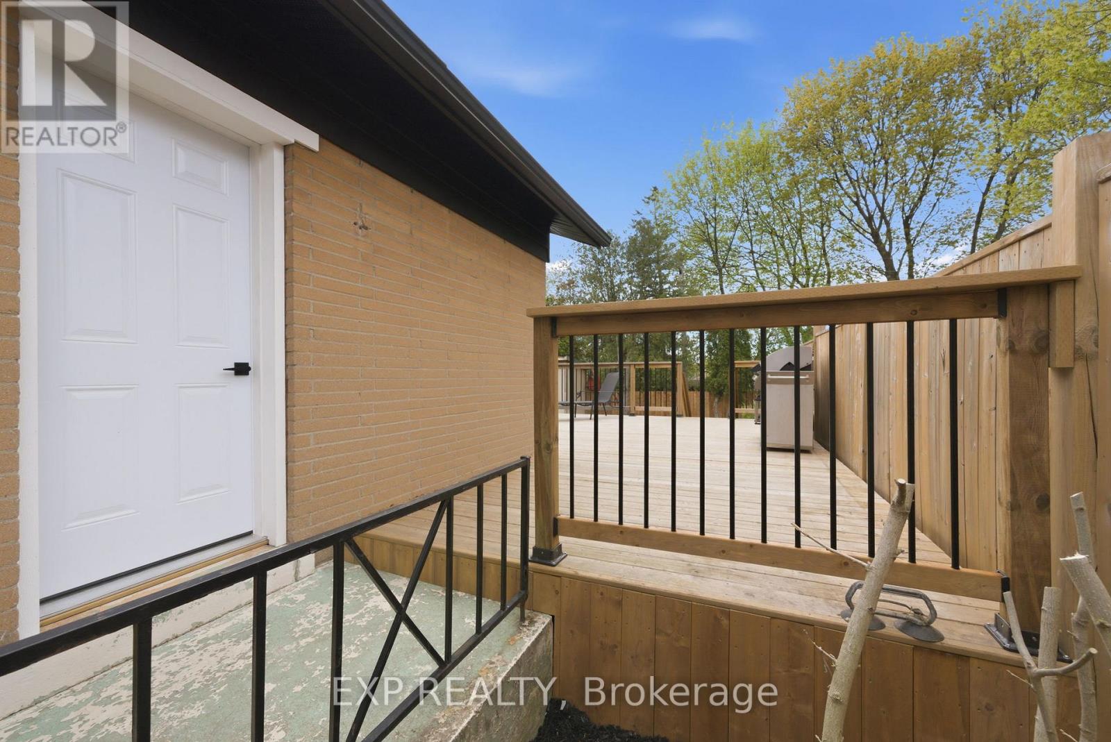 21 Canzone Drive, Toronto, Ontario  M1K 5A1 - Photo 32 - E13118616