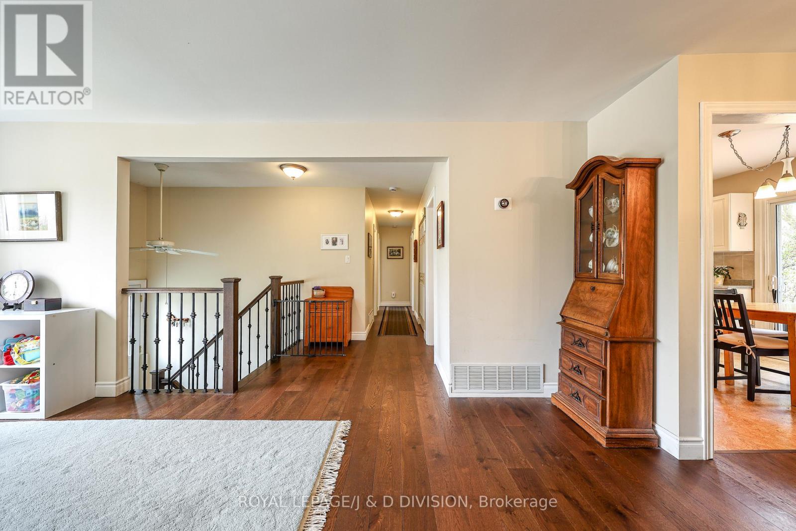 57 Alexander Road, Newmarket, Ontario  L3Y 3J3 - Photo 5 - N13118638