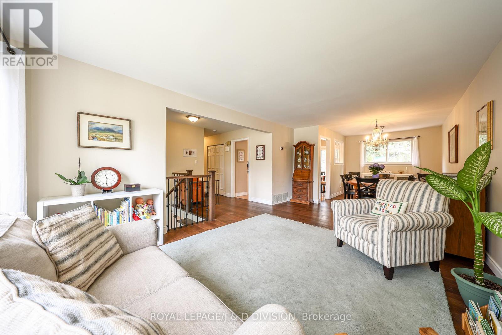 57 Alexander Road, Newmarket, Ontario  L3Y 3J3 - Photo 6 - N13118638