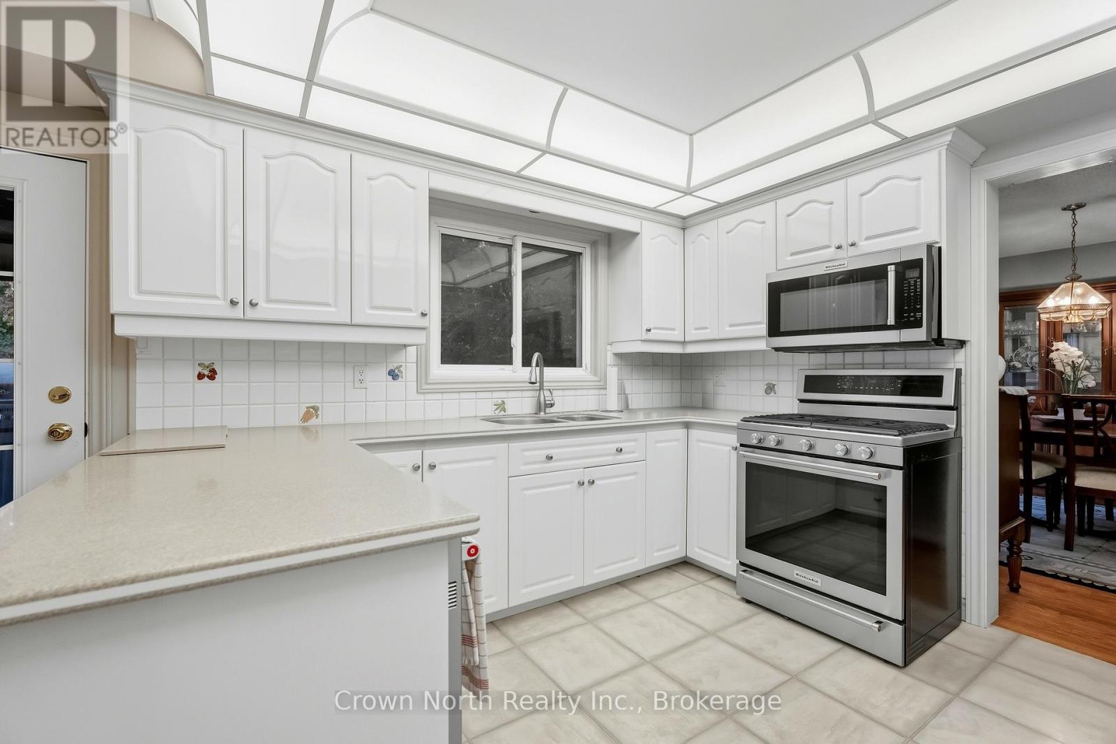 17 Black Willow Court, Richmond Hill, Ontario  L4E 2M7 - Photo 14 - N13118642