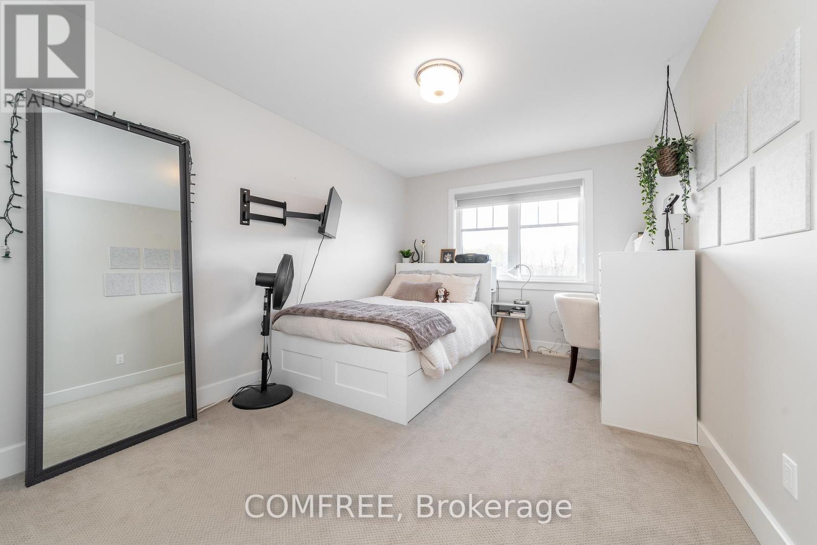 663 Putney Crescent, Ottawa, Ontario  K2S 2N7 - Photo 27 - X13065732