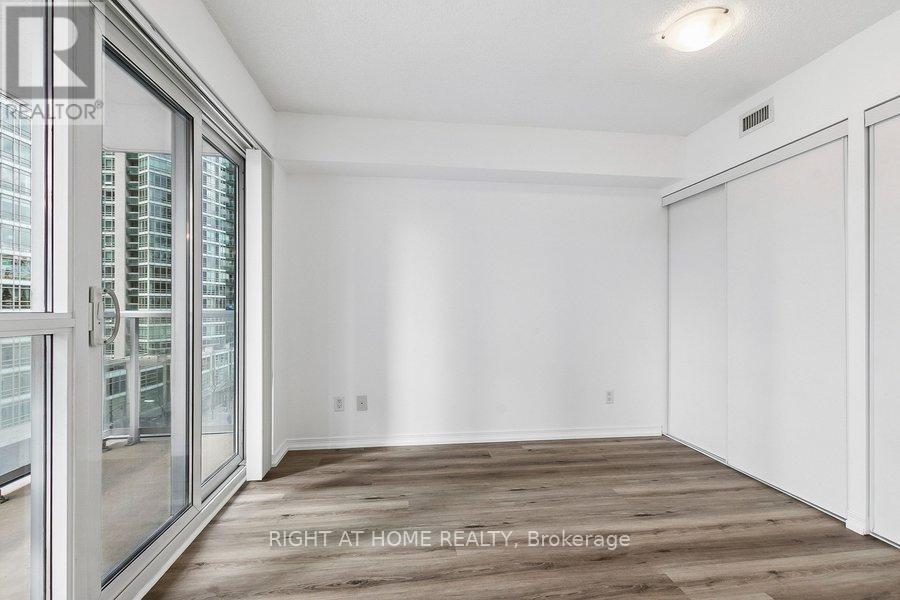 506 - 352 Front Street W, Toronto, Ontario  M5V 0K3 - Photo 12 - C13109228