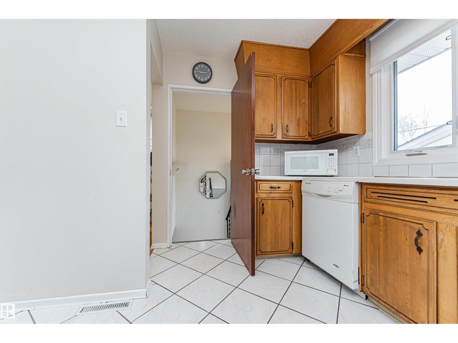 11423 50 Av NW, Edmonton, Alberta  T6E 2J4 - Photo 34 - E4485937