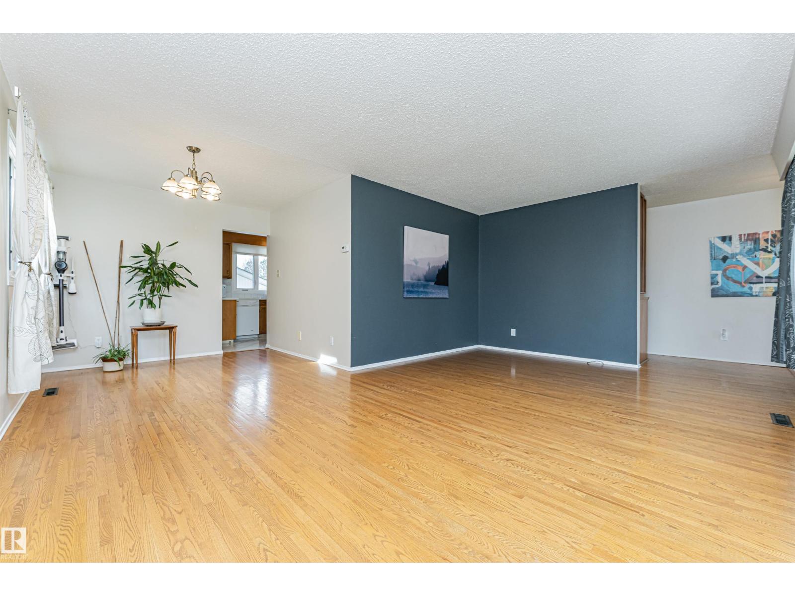11423 50 Av NW, Edmonton, Alberta  T6E 2J4 - Photo 13 - E4485937
