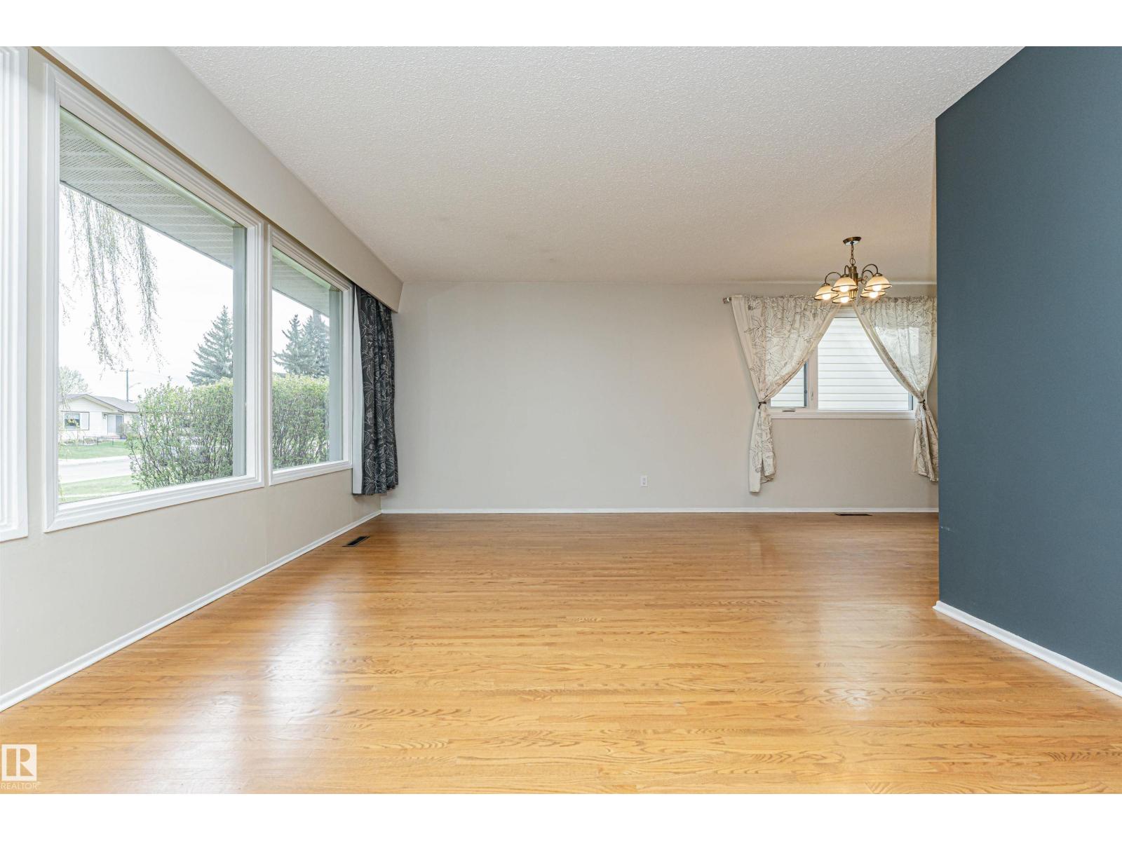 11423 50 Av NW, Edmonton, Alberta  T6E 2J4 - Photo 11 - E4485937