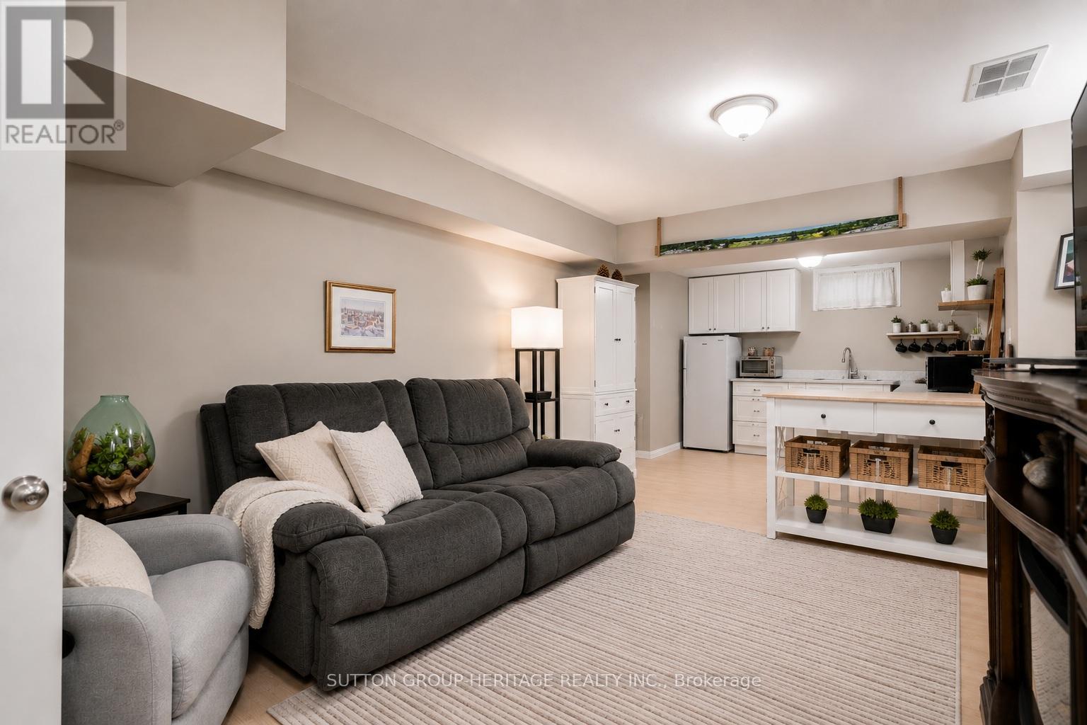 67 Laking Drive, Clarington, Ontario  L1B 1P8 - Photo 41 - E13073738