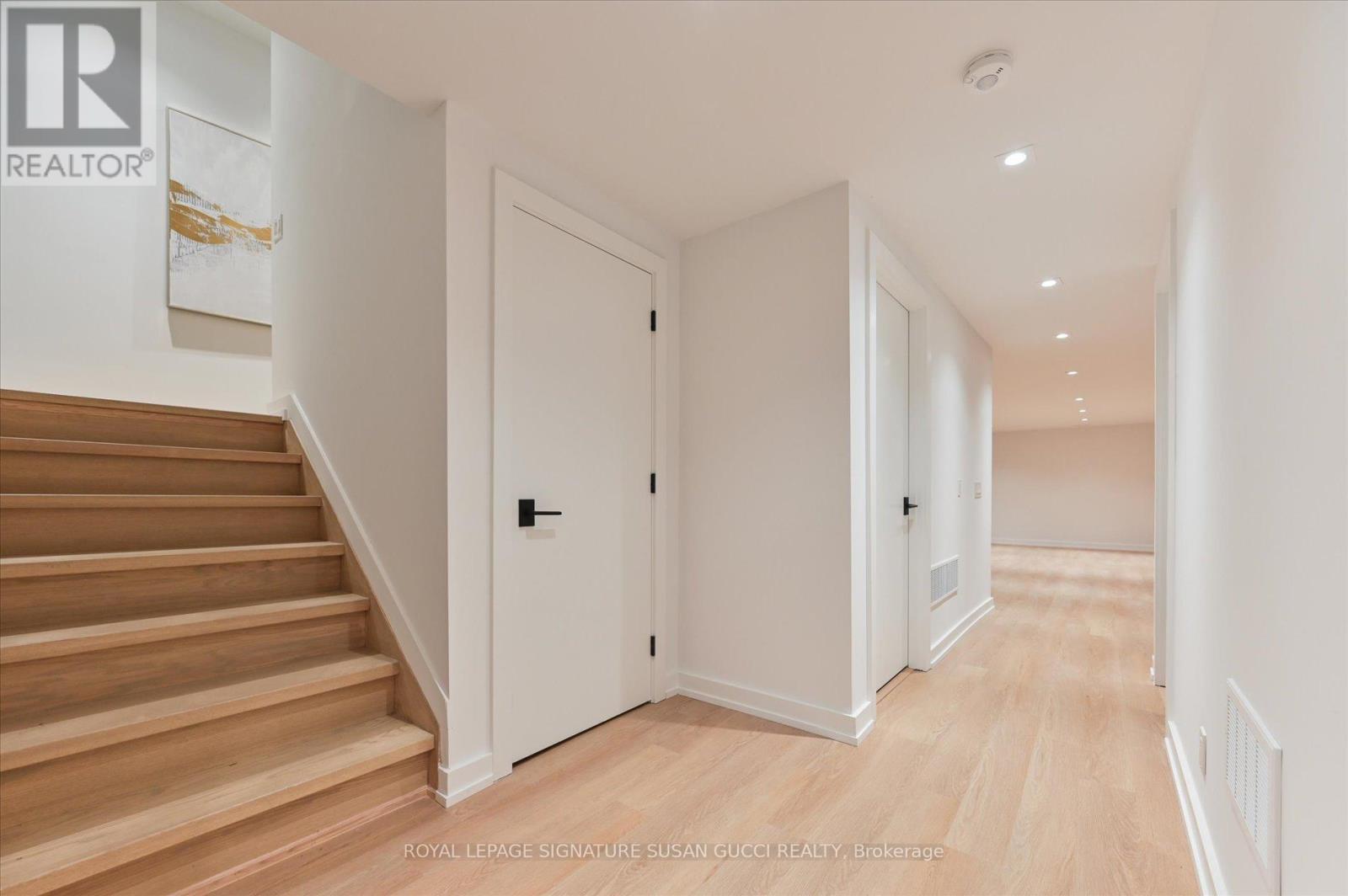 44 Doris Drive, Toronto, Ontario  M4B 3C9 - Photo 31 - E13118046