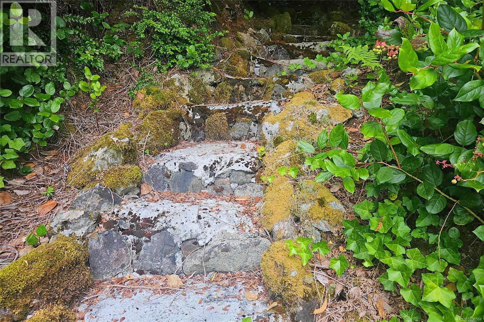 1 Seekah Landing, Port Alberni, British Columbia  V0R 1B0 - Photo 25 - 1036584
