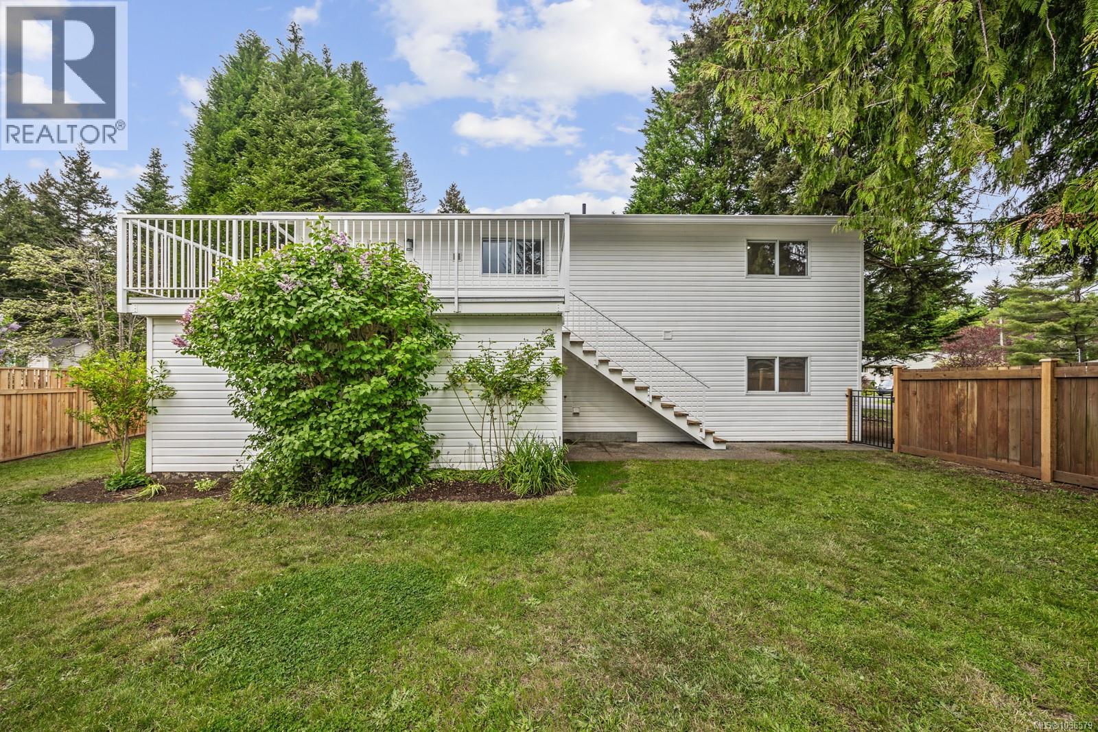 384 Cortez Cres, Comox, British Columbia  V9M 3A1 - Photo 29 - 1036579
