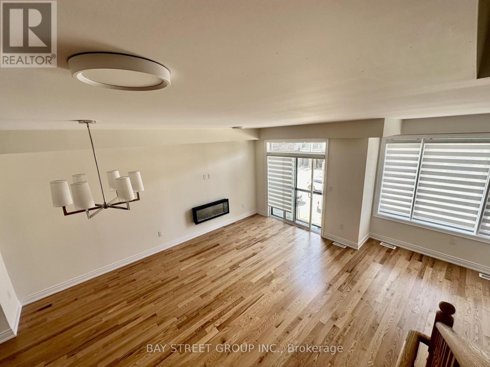 206 Tennant Circle, Vaughan, Ontario  L4H 5L4 - Photo 1 - N13108576