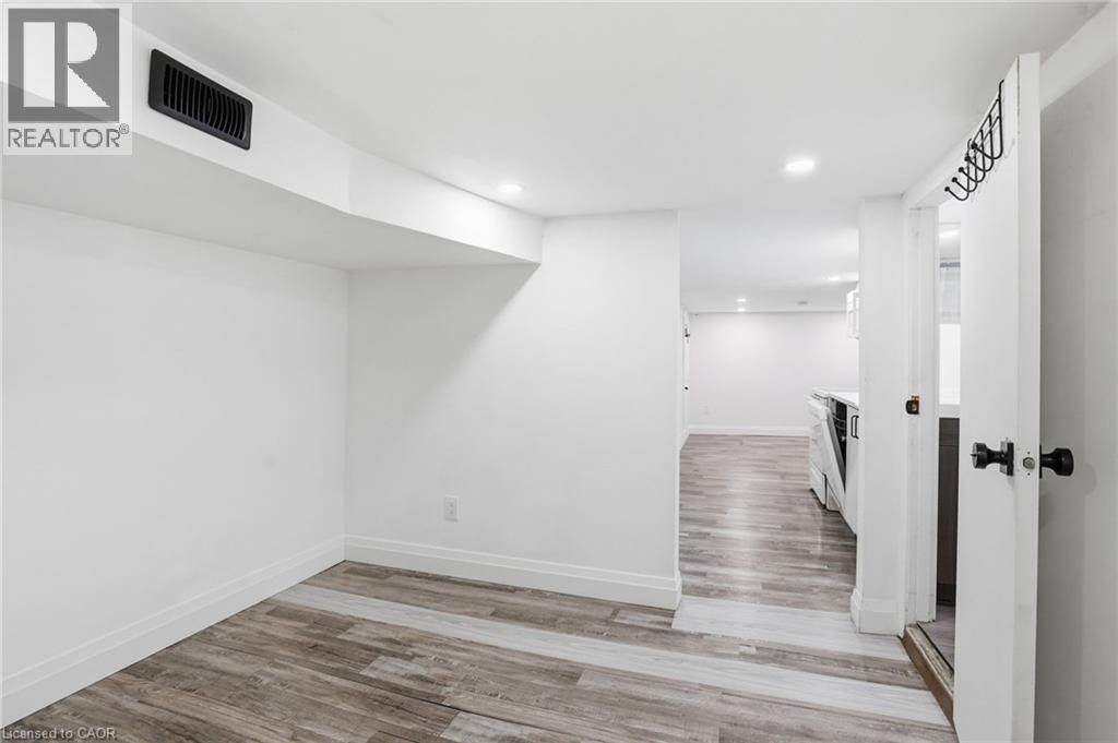 40 Garfield Avenue N Unit# Lower, Hamilton, Ontario  L8M 2R6 - Photo 17 - 40828401