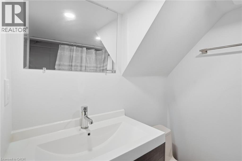 40 Garfield Avenue N Unit# Lower, Hamilton, Ontario  L8M 2R6 - Photo 19 - 40828401