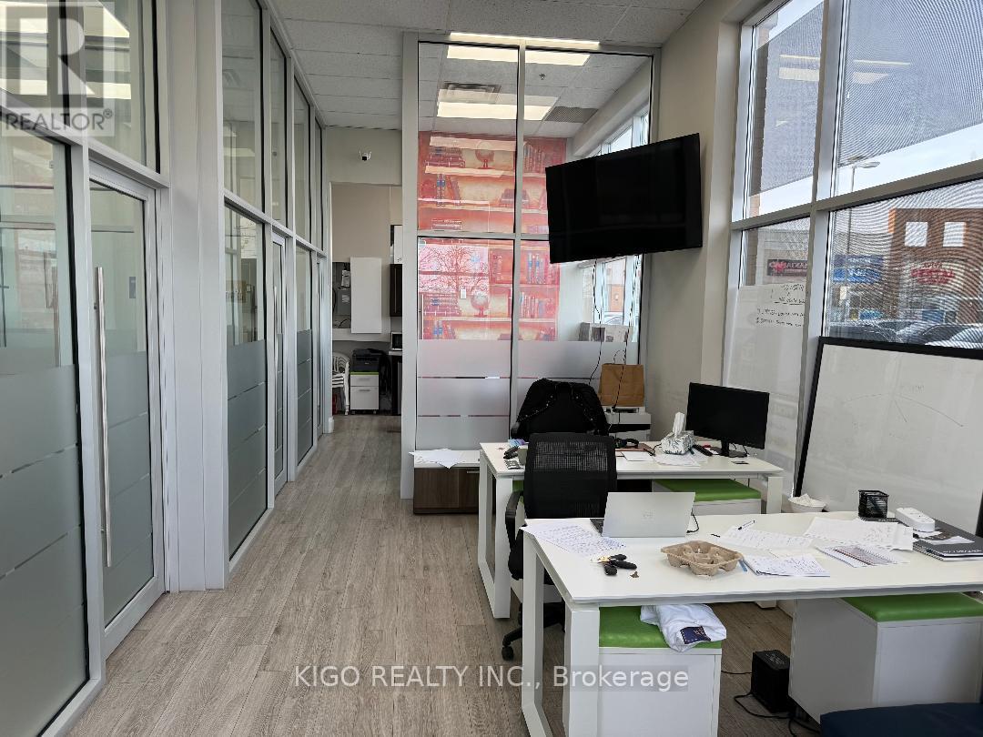 #4 - 680 Rexdale Blvd Boulevard, Toronto, Ontario M9W 0B5 - Photo 5 - W13045044