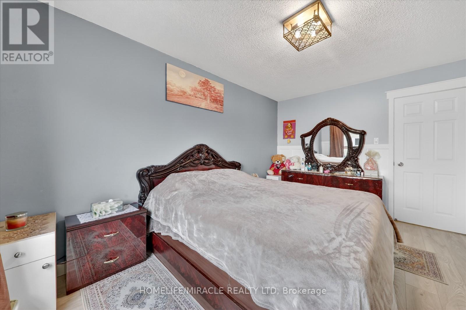 113 FANSHAWE DRIVE, Brampton, Ontario