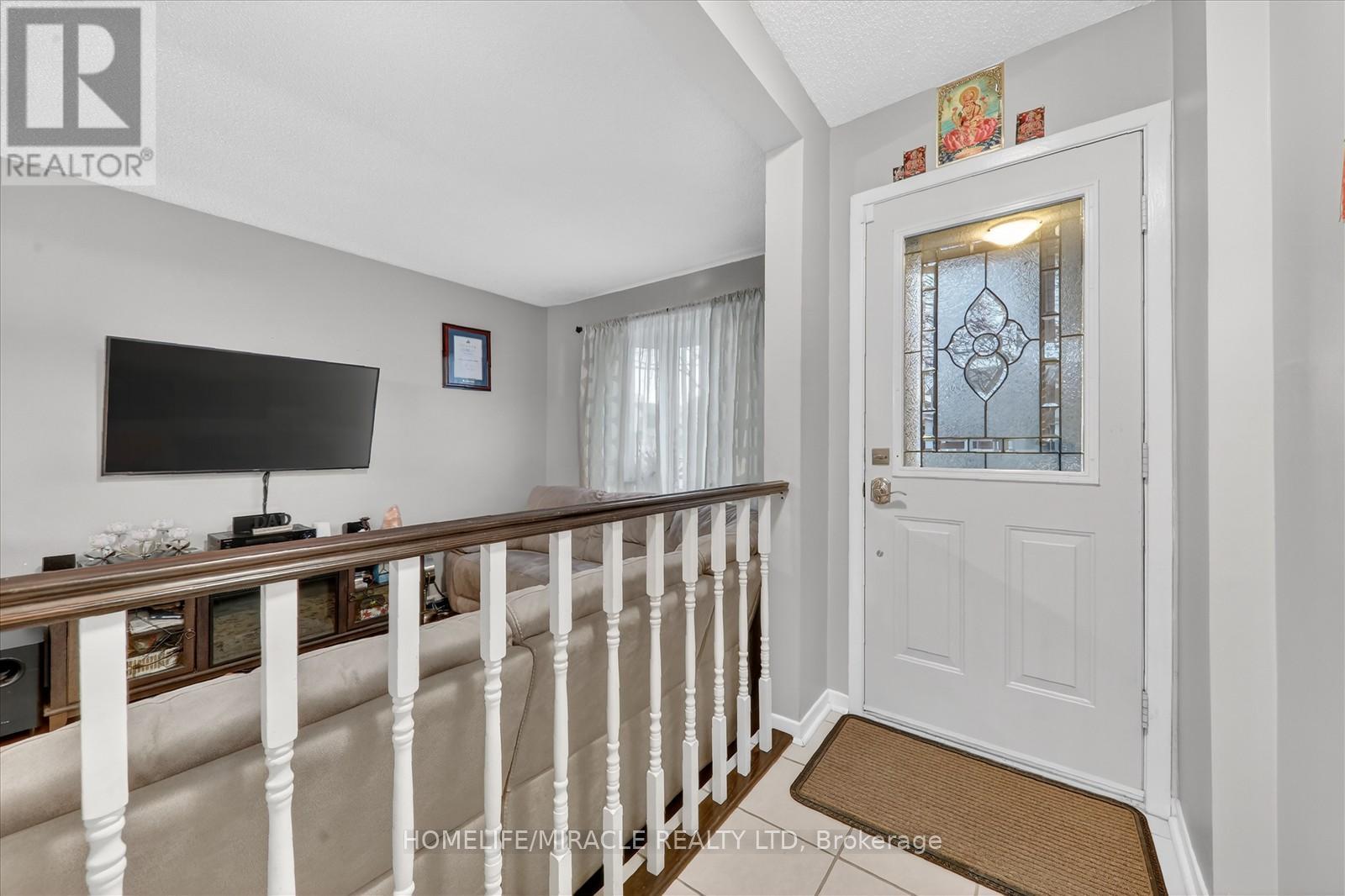 113 Fanshawe Drive, Brampton, Ontario  L6Z 1A8 - Photo 16 - W13118632