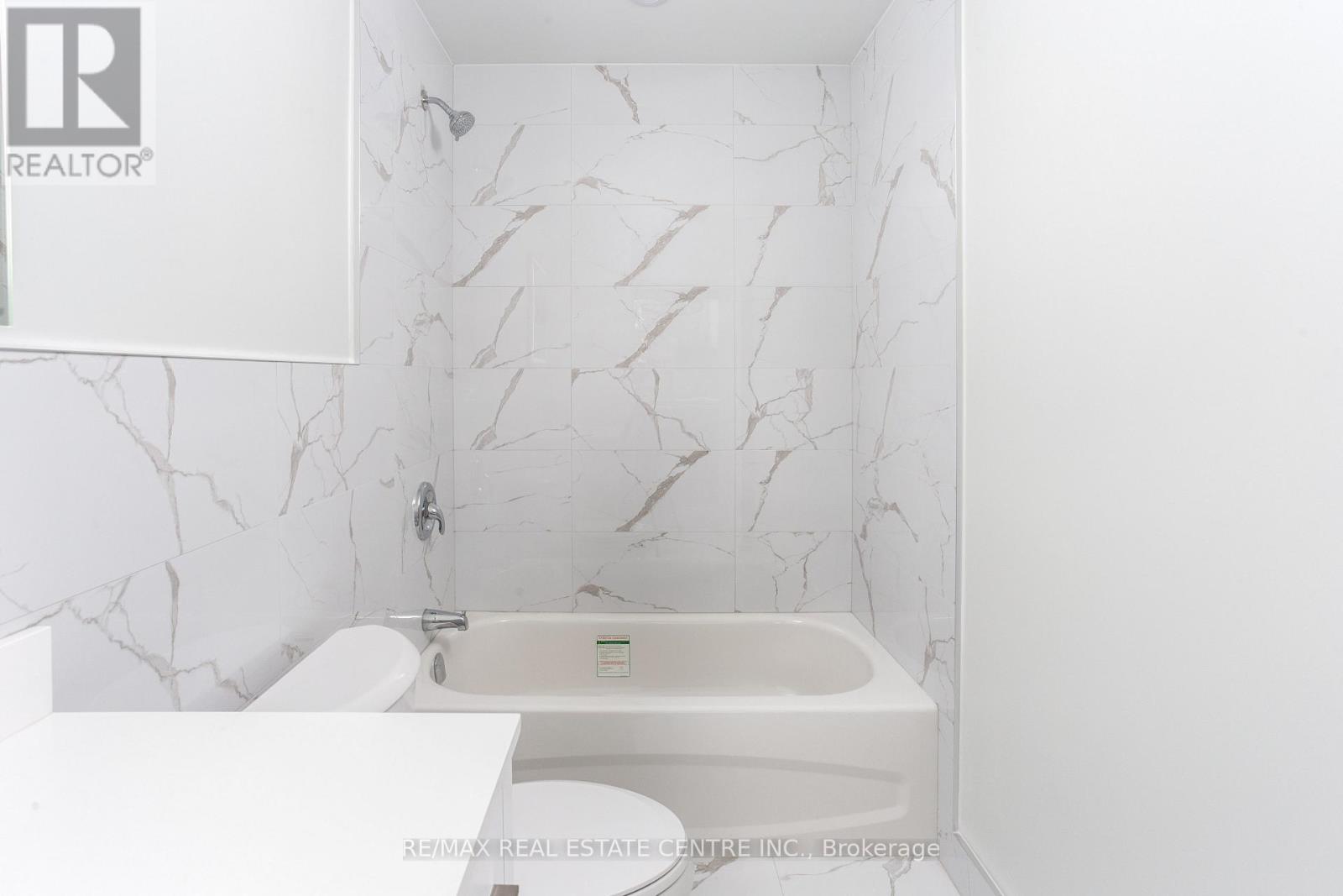 205 - 5 Hill Heights Road E, Toronto, Ontario  M8Y 1Y9 - Photo 7 - W13118648