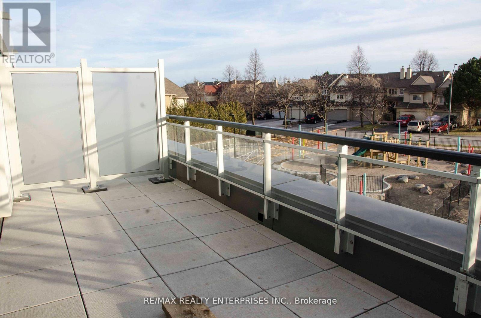 310 - 2560 EGLINTON AVENUE W - Photo 9