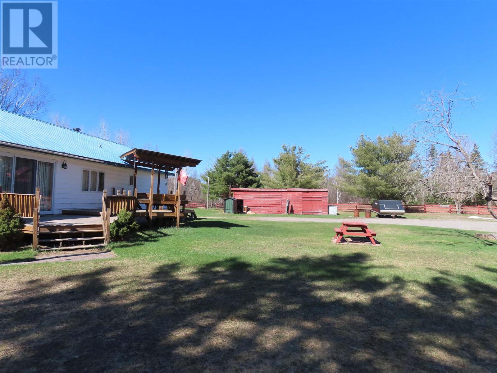16 Ski Hill Rd, Searchmont, Ontario  P0S 1J0 - Photo 18 - SM260966