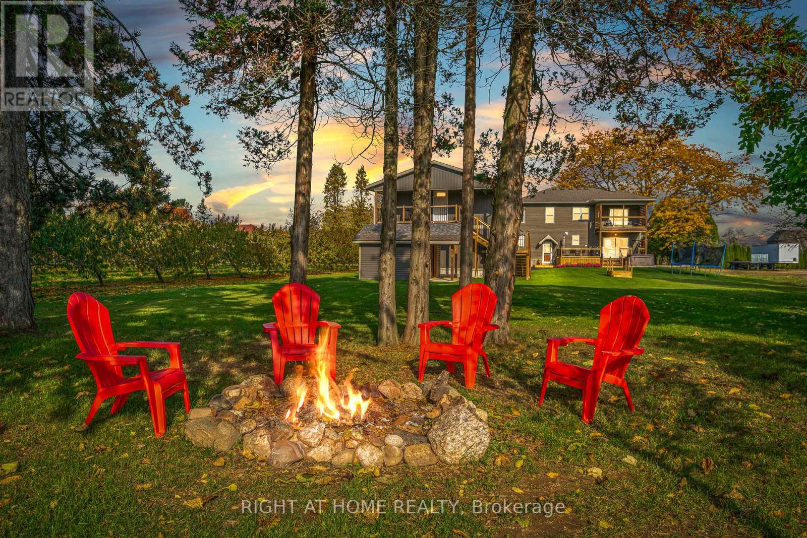 43 Scott Street, Niagara-On-The-Lake, Ontario  L0S 1J0 - Photo 3 - X13118602