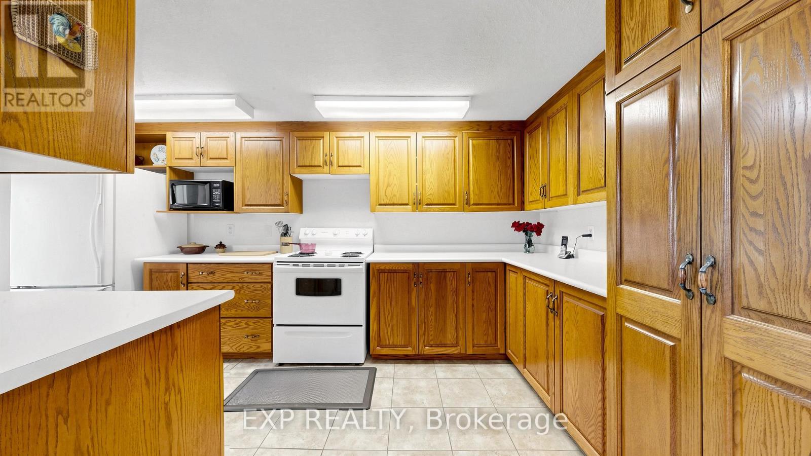 3711 Brunel Road, Lake Of Bays, Ontario  P0B 1A0 - Photo 13 - X13118662