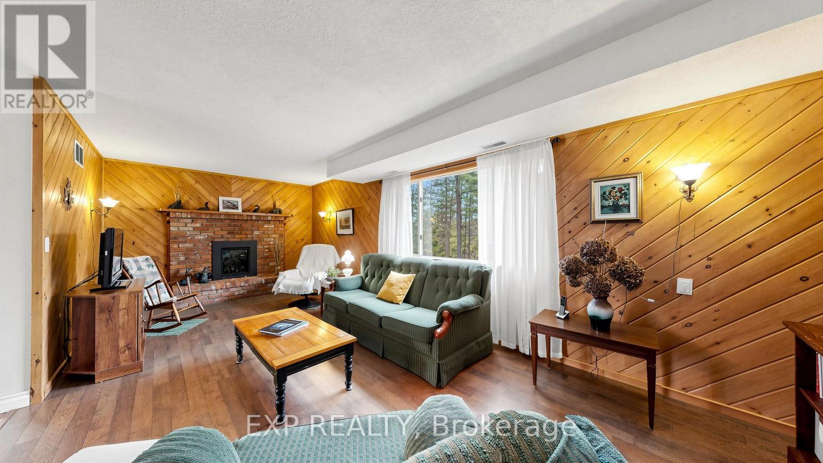 3711 Brunel Road, Lake Of Bays, Ontario  P0B 1A0 - Photo 8 - X13118662