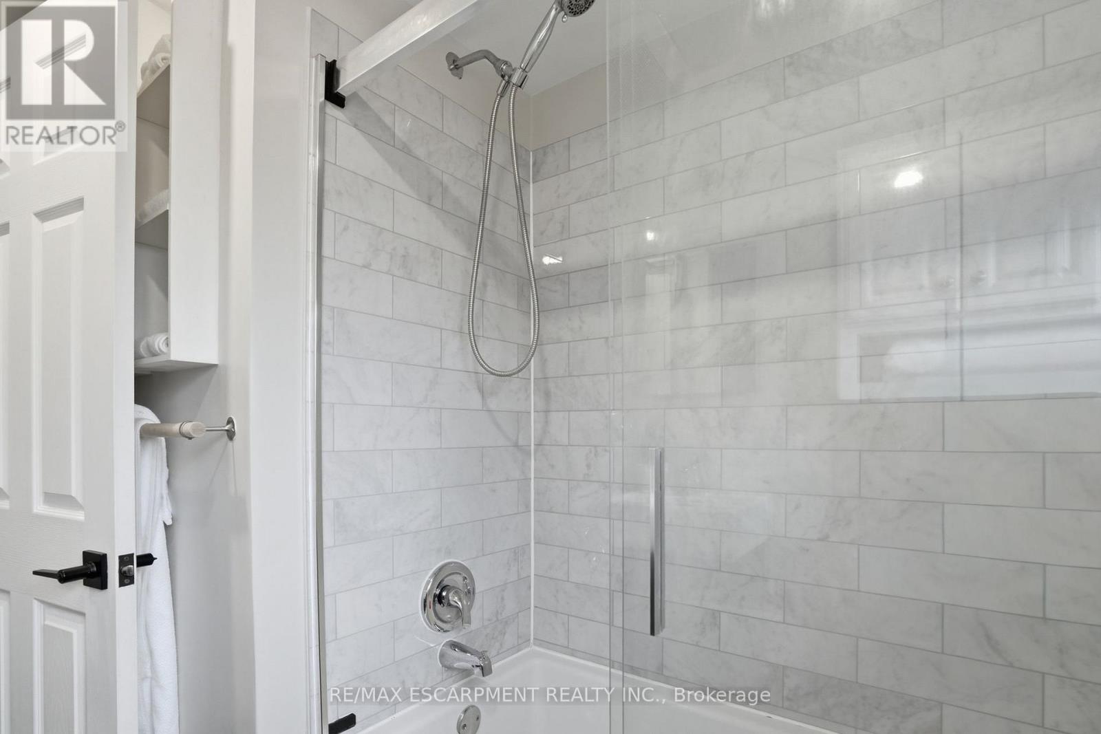 114 Luscombe Street, Hamilton, Ontario  L9A 2K1 - Photo 30 - X13118714