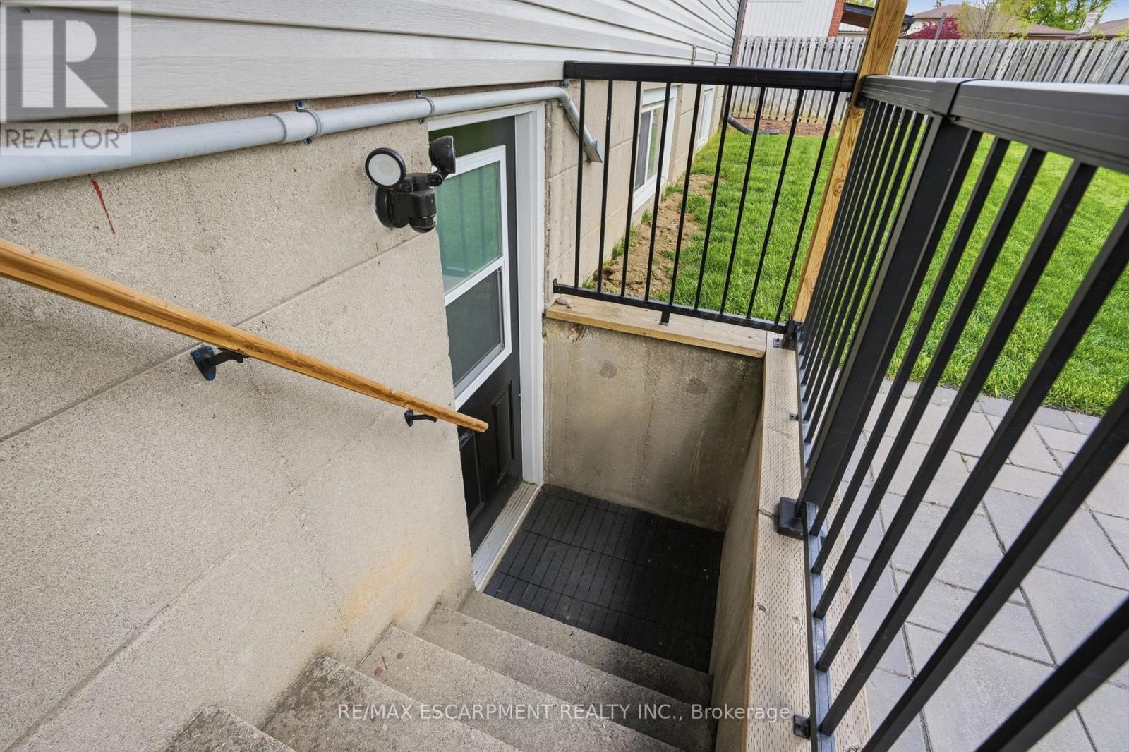 114 Luscombe Street, Hamilton, Ontario  L9A 2K1 - Photo 34 - X13118714