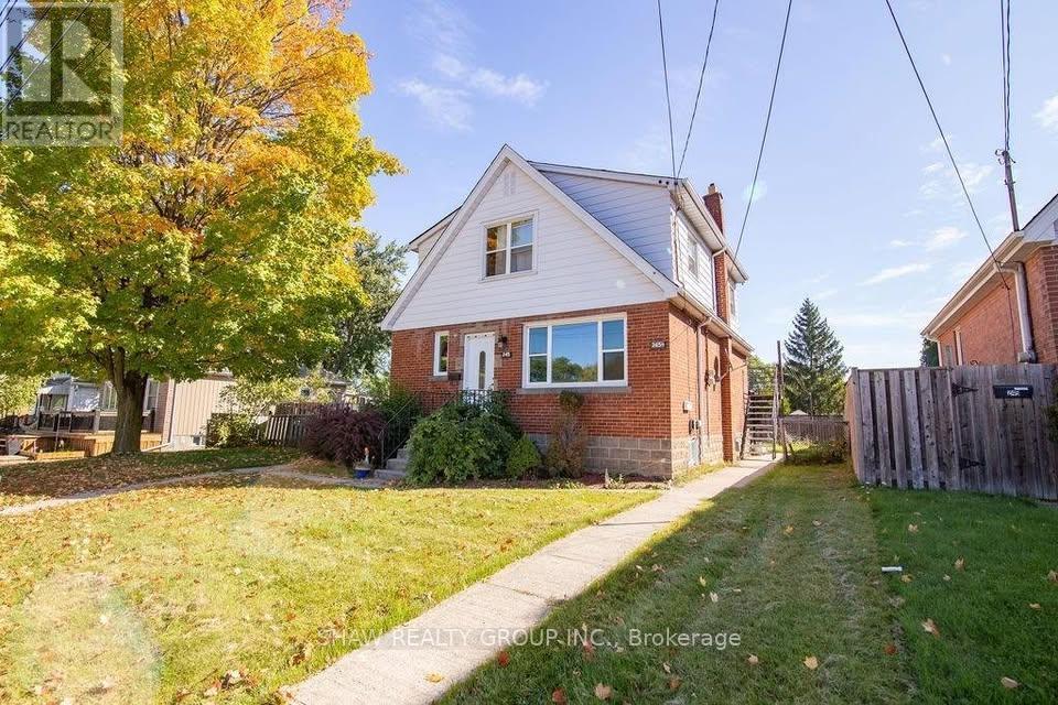 UPPER - 245 EAST 22ND STREET, Hamilton, Ontario